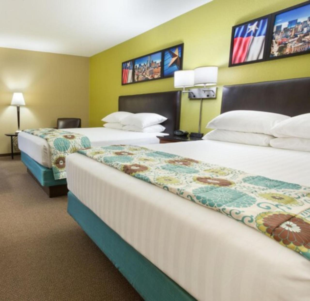 Heritage Inn Suites Houston Sugar Land, Trademark By Wyndham Dış mekan fotoğraf